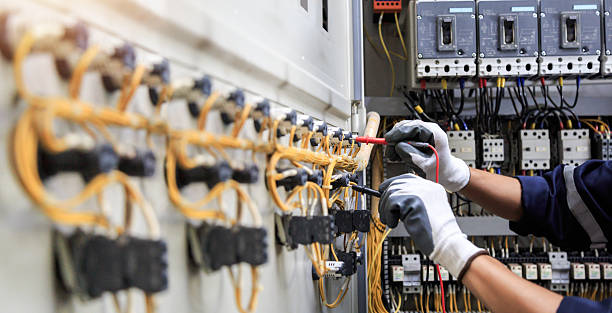 Professional Electrician technician working in Cleves, OH